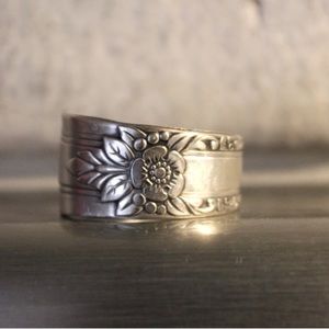 Size 11 Floral Spoon Ring 🥄💍